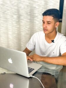 Geração Milionária Funciona? Vale a Pena? É Bom? Tem Depoimentos? É Confiável? Curso do Jimi Hendrix Furada? - by iLeaders MMN
